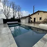 Donatella - Piscine, Vue Hippodrome & Village A Pied Apartmán *
