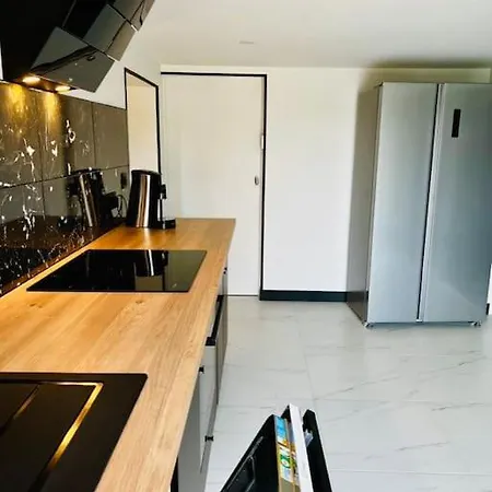 Donatella - Piscine, Vue Hippodrome & Village A Pied Apartman *