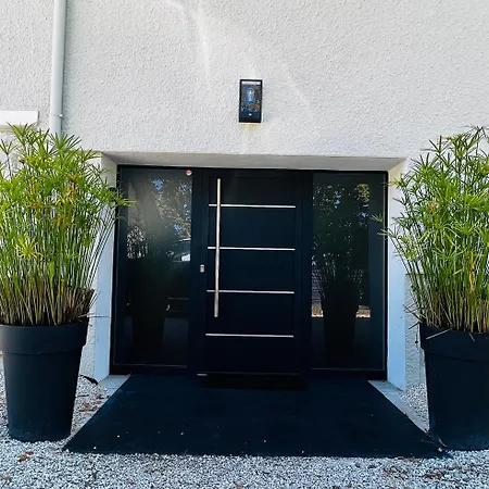 Donatella Avec Acces Piscine דירה